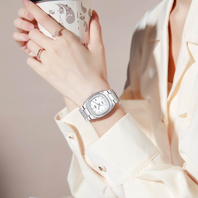 UTHAI CQ361 Fashionable Women  - Luxury Watch Straps review and price